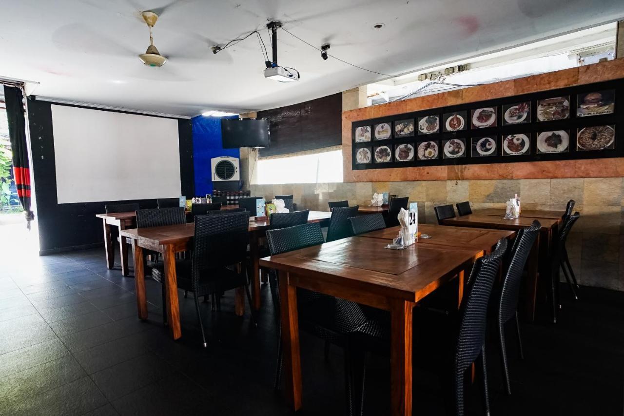 Taman Ayu Legian Hotel Экстерьер фото