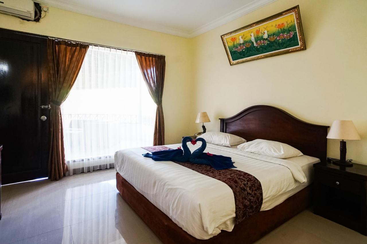 Taman Ayu Legian Hotel Экстерьер фото