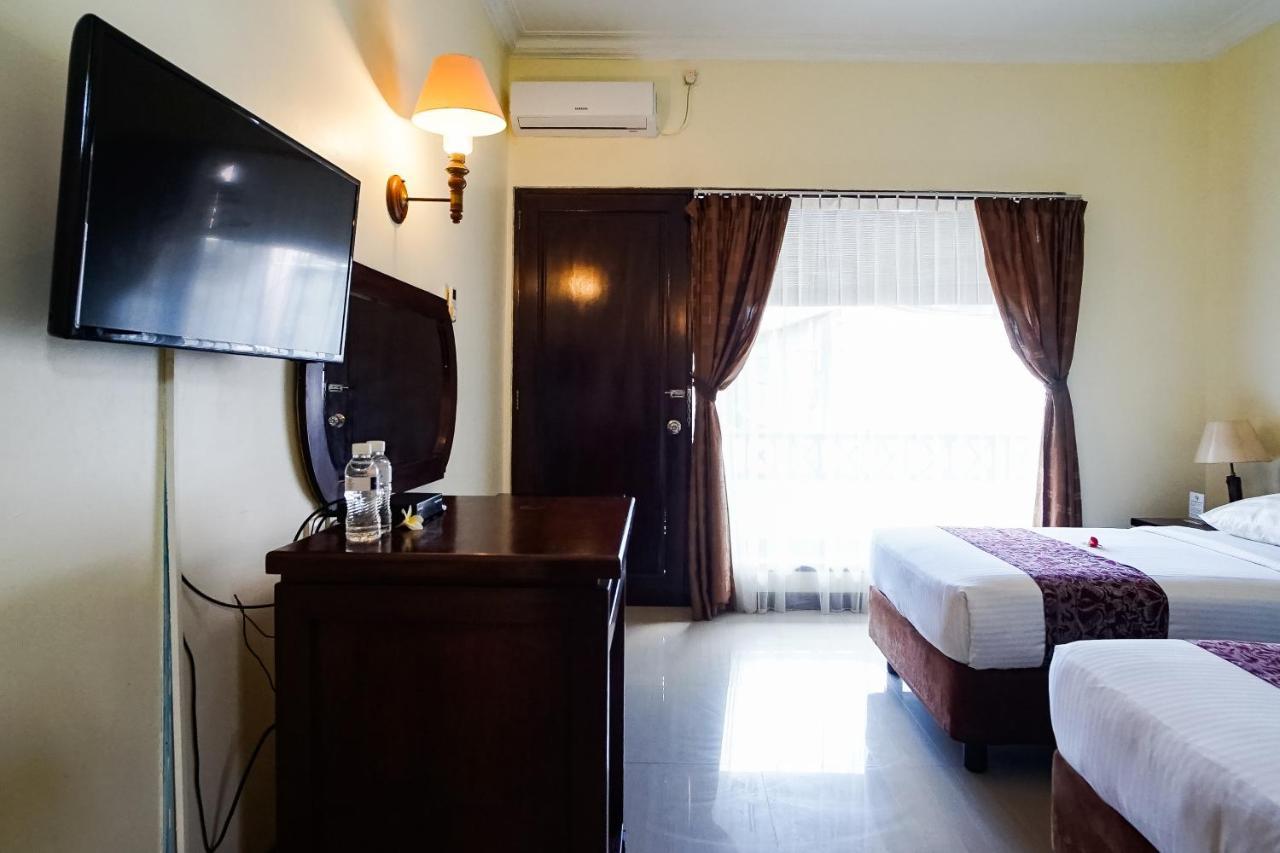 Taman Ayu Legian Hotel Экстерьер фото