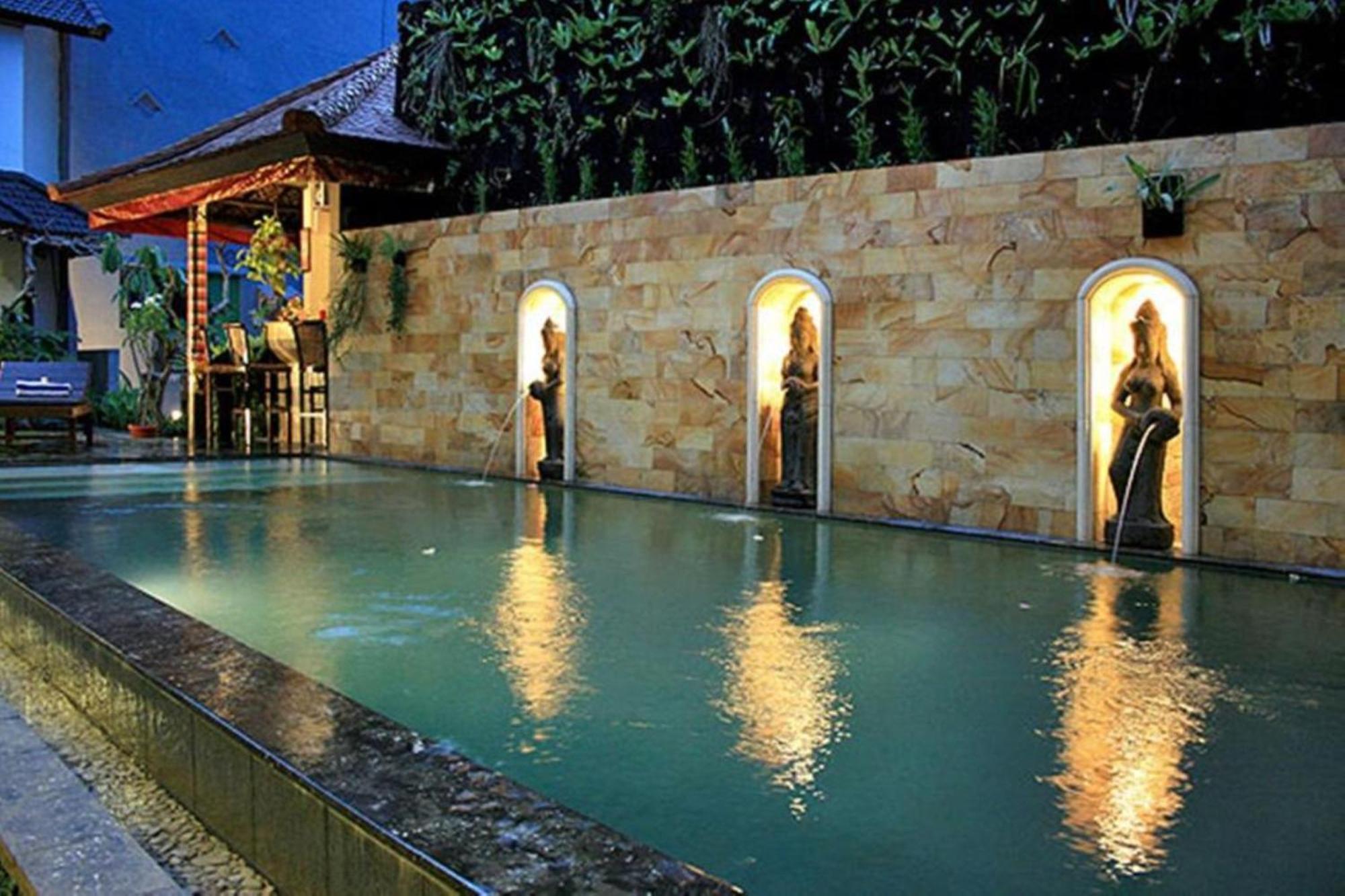Taman Ayu Legian Hotel Экстерьер фото