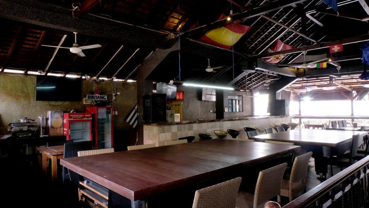 Taman Ayu Legian Hotel Экстерьер фото