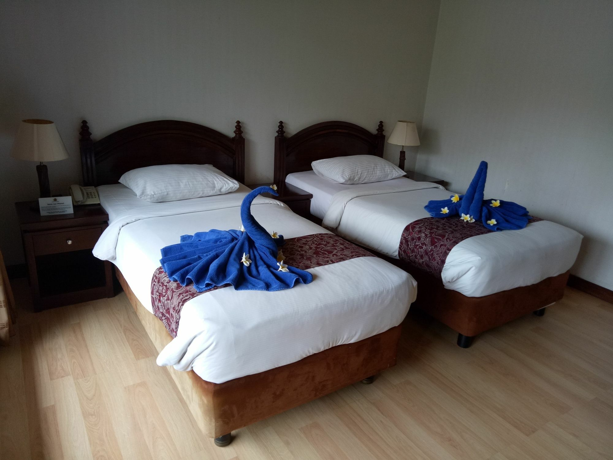 Taman Ayu Legian Hotel Экстерьер фото